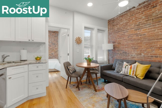 Furnished Private Bedroom in North End - Furnished Private Bedroom in North End Apartment