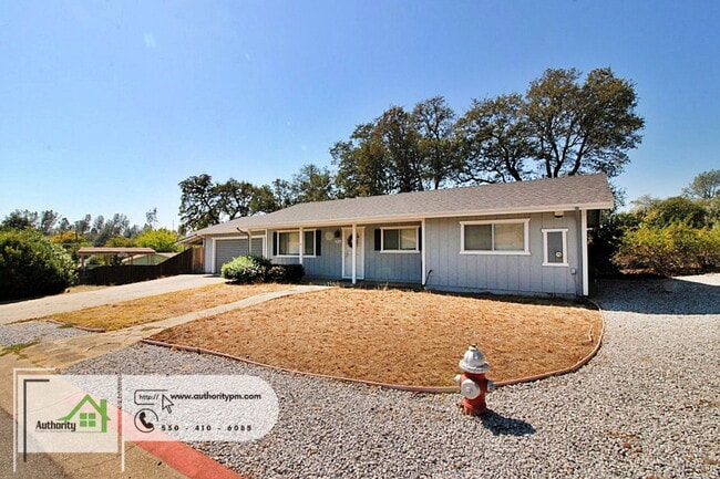 Building Photo - 2420 D Alene Ave