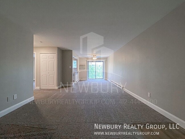Building Photo - 1459 Poplar St