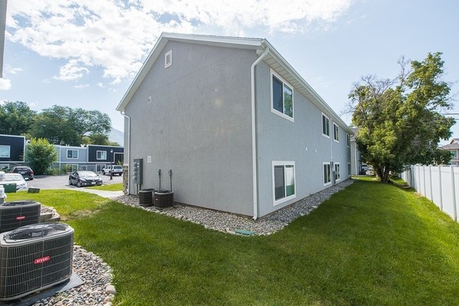 Building Photo - The Meadows-Amazing apartment unit for lease
