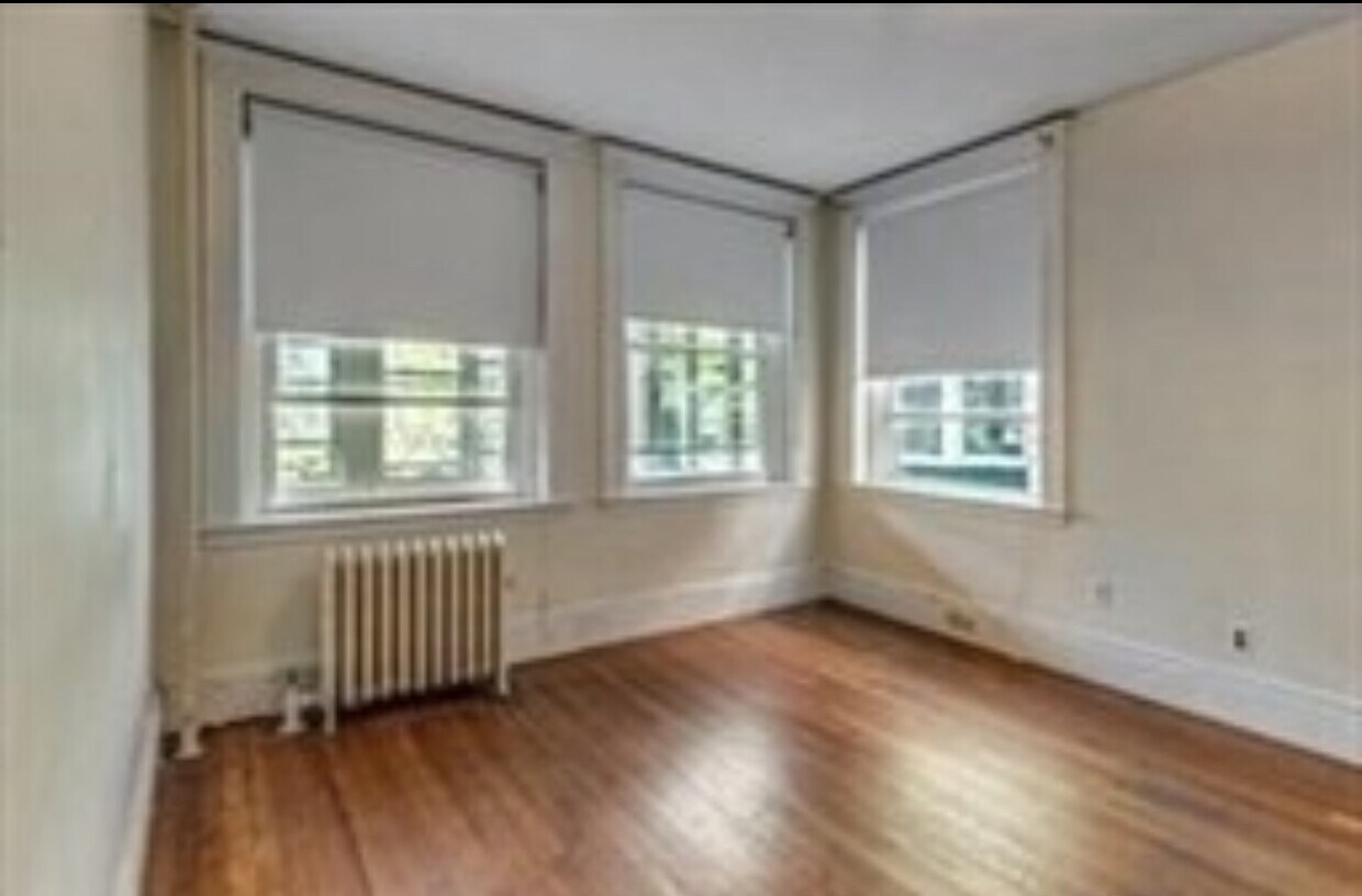Primary Photo - 497 Boylston St