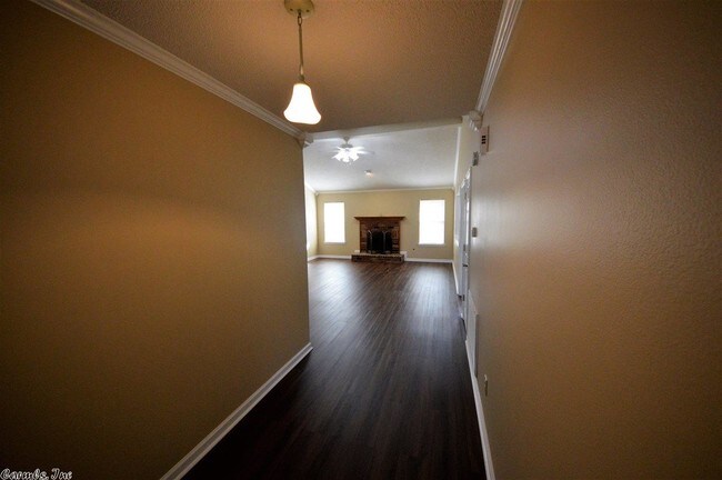 Building Photo - 2511 Austin Oaks Dr