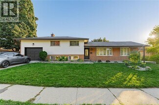 Building Photo - 19 Elm Ridge Dr