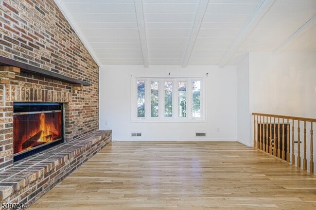 Foto del edificio - 17 Throckmorton Ln