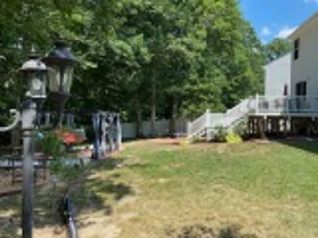 Building Photo - 3512 Frederick Dr