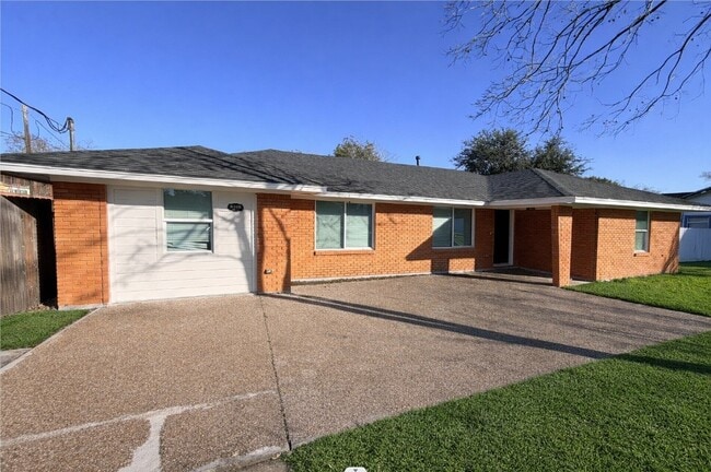 Foto del edificio - 5105 Oak Ave