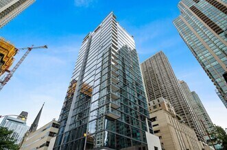 Building Photo - 8 E Huron St
