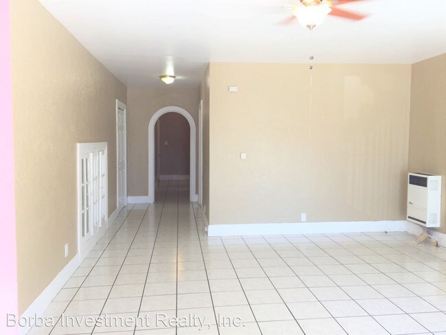 Building Photo - 1549 Linden Ave