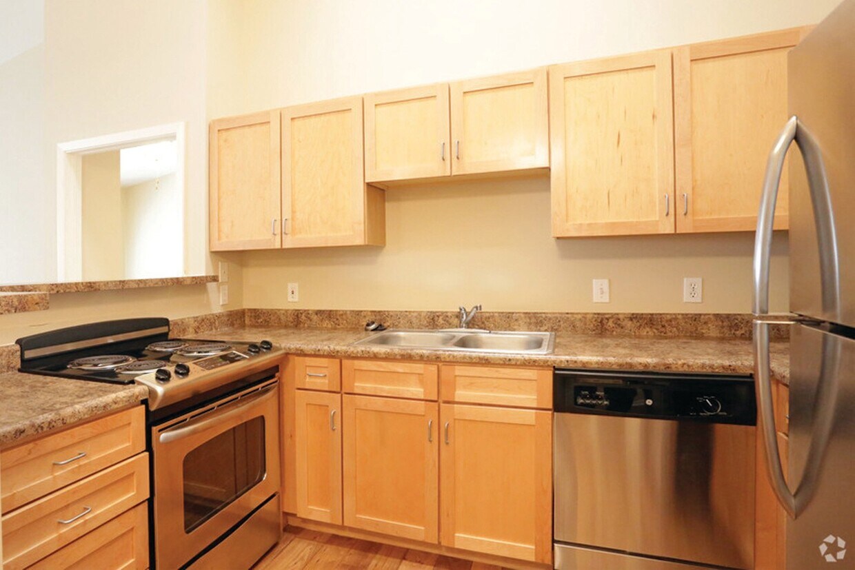 Briar Hills Apartments in Omaha, NE
