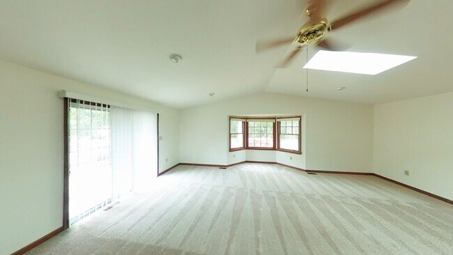 Foto del edificio - Ranch Style Home in Beechmont of Newport News