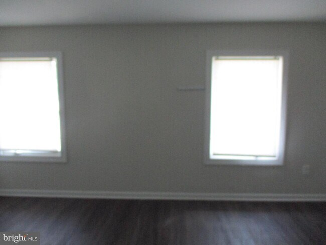 Building Photo - 68 S Cedar Ave