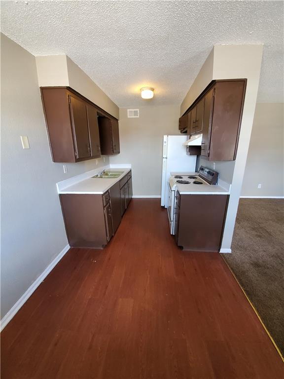 Building Photo - 1100 SW 58th St