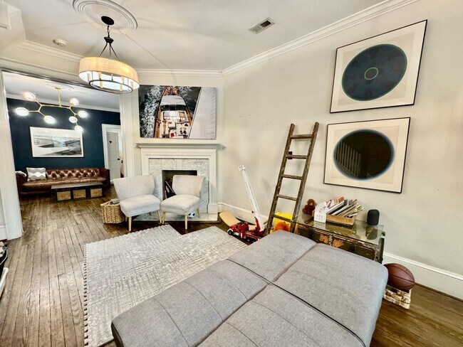 Foto del edificio - 3215 11th Street NW