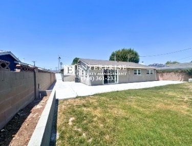 Building Photo - 3-Bedroom Single-Family Home in Garden Grove | Updated Kitchen