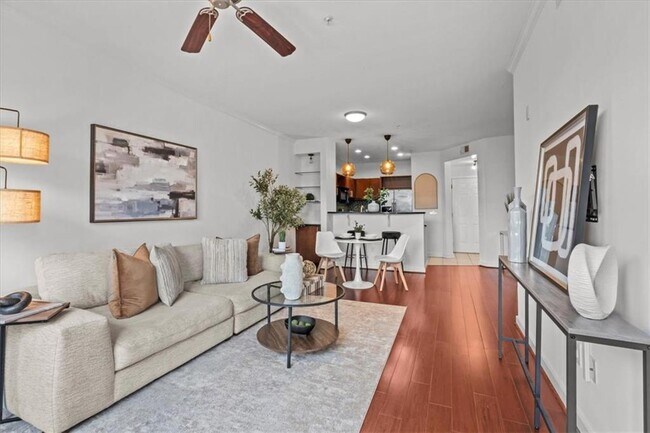Foto del edificio - 390 17th St NW