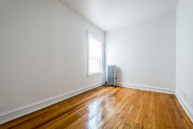 Foto del edificio - 5001 W Adams St