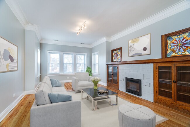 Foto del edificio - 3033 N Davlin Ct