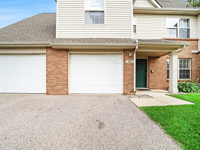 Building Photo - 308 Brookfield Dr