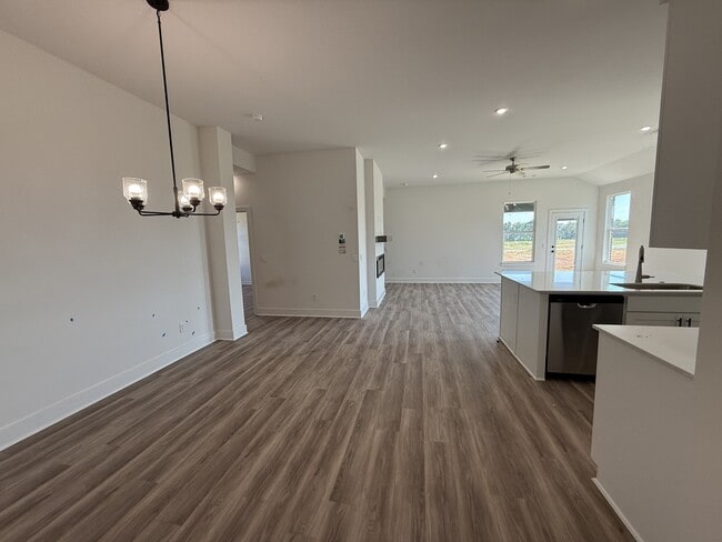 Building Photo - 429 Gosling Is