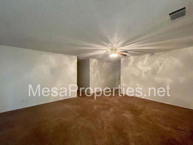 Building Photo - 15376 Sitting Bull St