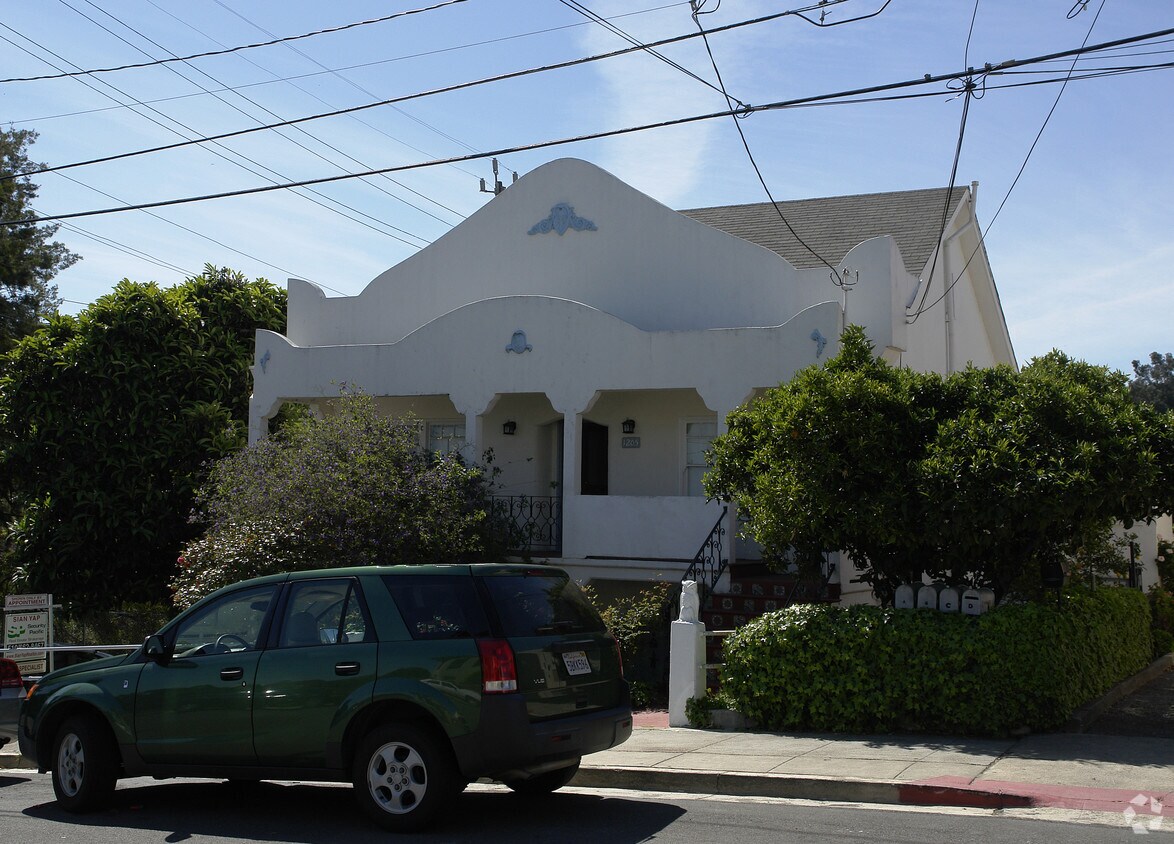 Primary Photo - 1205 Ceres St