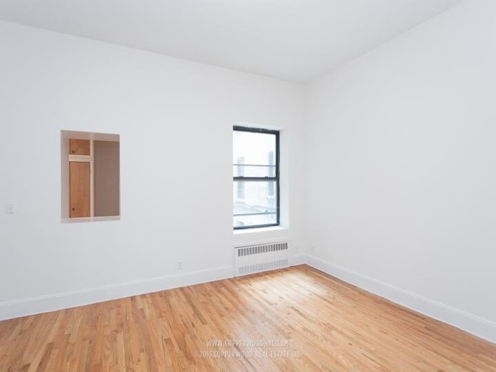Primary Photo - 51 E 95th St