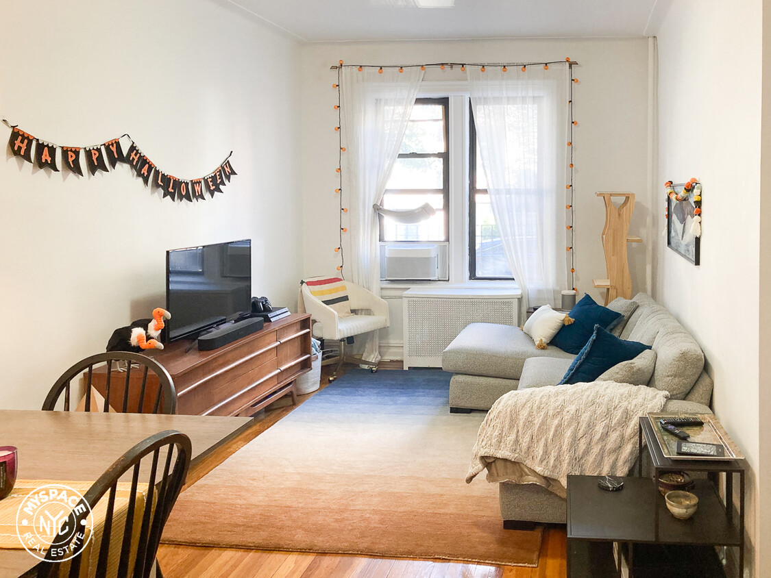 Foto principal - 350 7th St