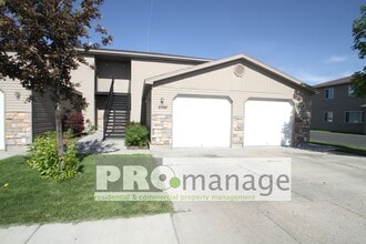 Building Photo - 2592 Prospect Dr