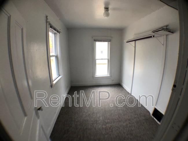 Building Photo - 501 S University -#39