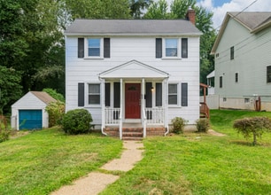 Building Photo - 8100 Oakleigh Rd