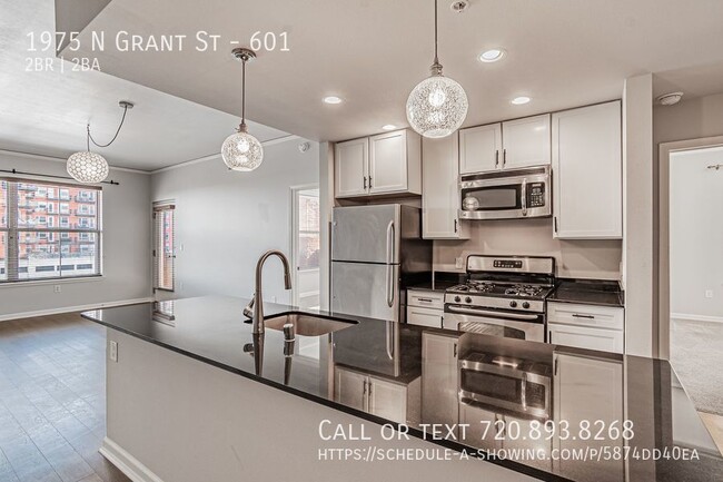 Building Photo - Beautiful 2Bd2Ba Condo in Stylist Uptown w...