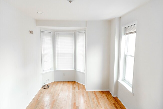 Foto del edificio - 767 S 15th St