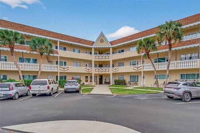 Foto del edificio - 2040 World Pkwy Blvd
