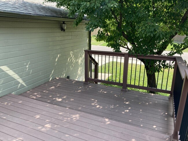 Foto del edificio - 9491 Devon Ct