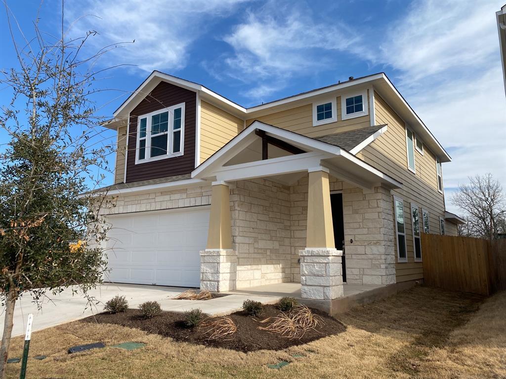 Foto principal - 312 Stone Cyn Dr