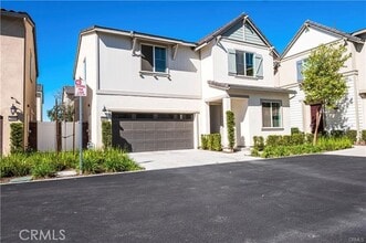 Building Photo - 16458 Globetrotter Ave