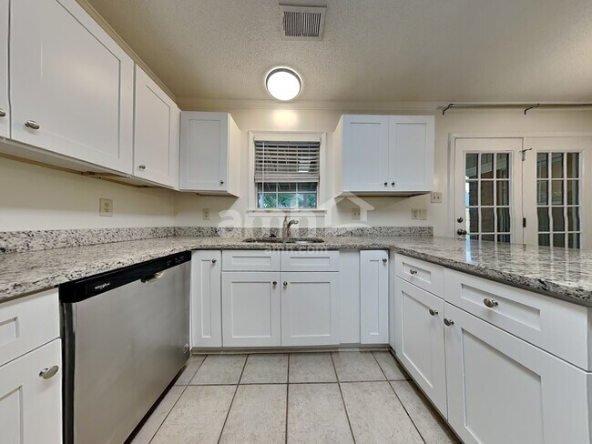 Foto del edificio - 3433 Sundial Dr