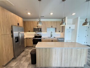 Building Photo - 2520 Washington Ave