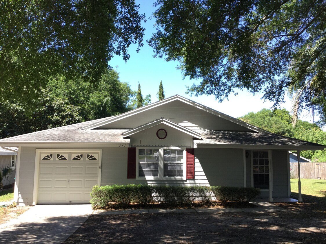 Foto principal - 541 Coventry Ct