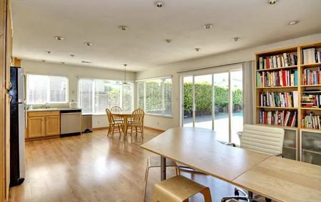 Building Photo - Charming 3-Bedroom Home in Fremont!!