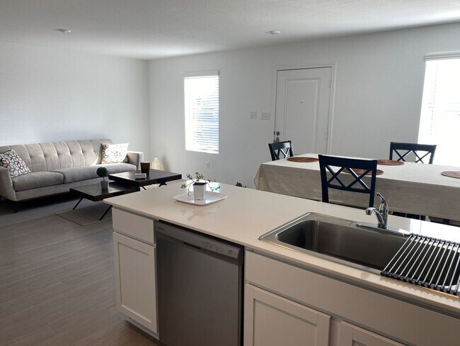 Foto del edificio - 252 Tugboat Annie Wy