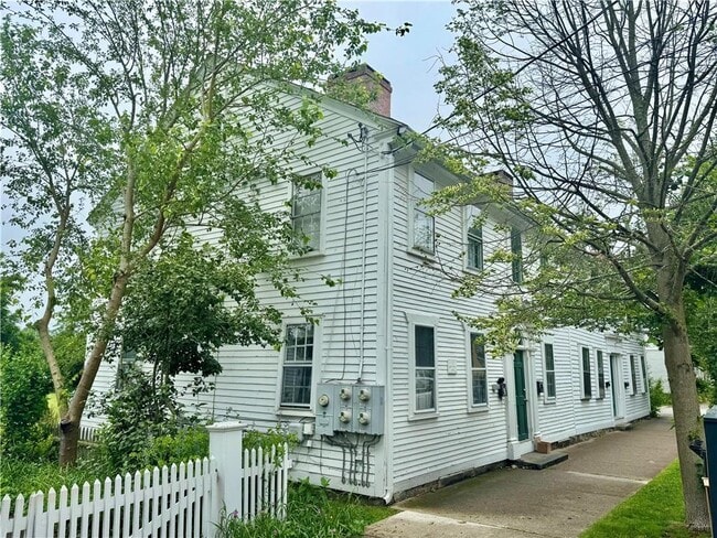 Building Photo - 79 Pascoag Main St