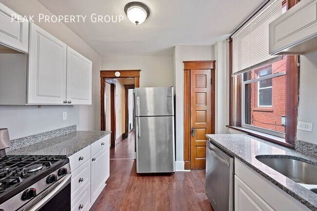 Foto del edificio - 2353 Stratford Ave