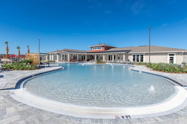 Beach Entry Pool with Lap Lanes - Summer Pointe Village