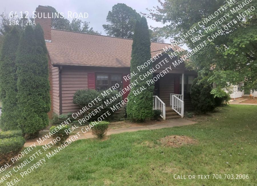 Primary Photo - Cozy home close to everything in Charlotte!