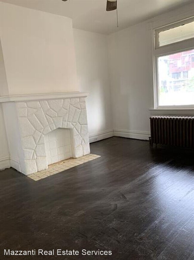 Building Photo - 3 br, 1.5 bath House - 1118 Rebecca Ave. 1