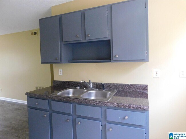 Foto del edificio - 1112 4th Ave W