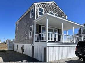 Building Photo - 55 Lighthouse Rd