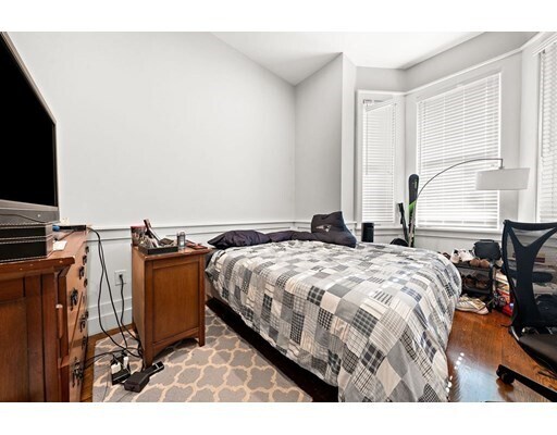 Foto del edificio - 134 M St