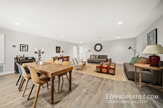 Foto del edificio - Modern 3Bedroom 3Bathroom In Van Nuys